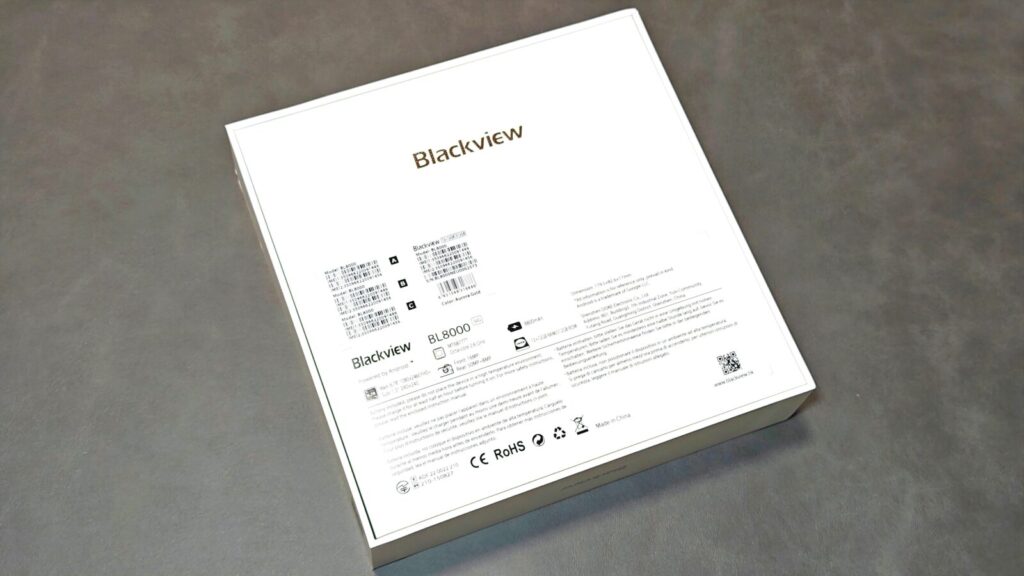 Blackview BL8000 化粧箱