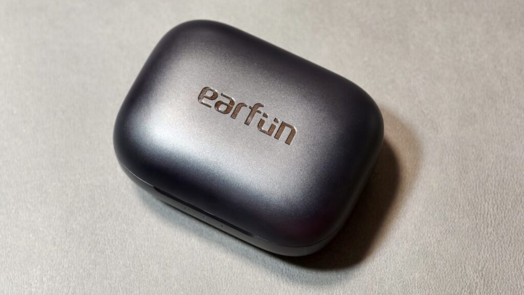 EarFun Air Pro 4 充電ケース