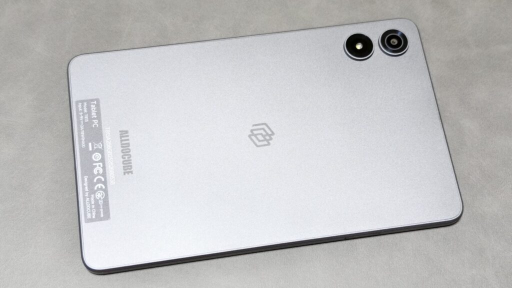 ALLDOCUBE iPlay70mini Pro デザイン